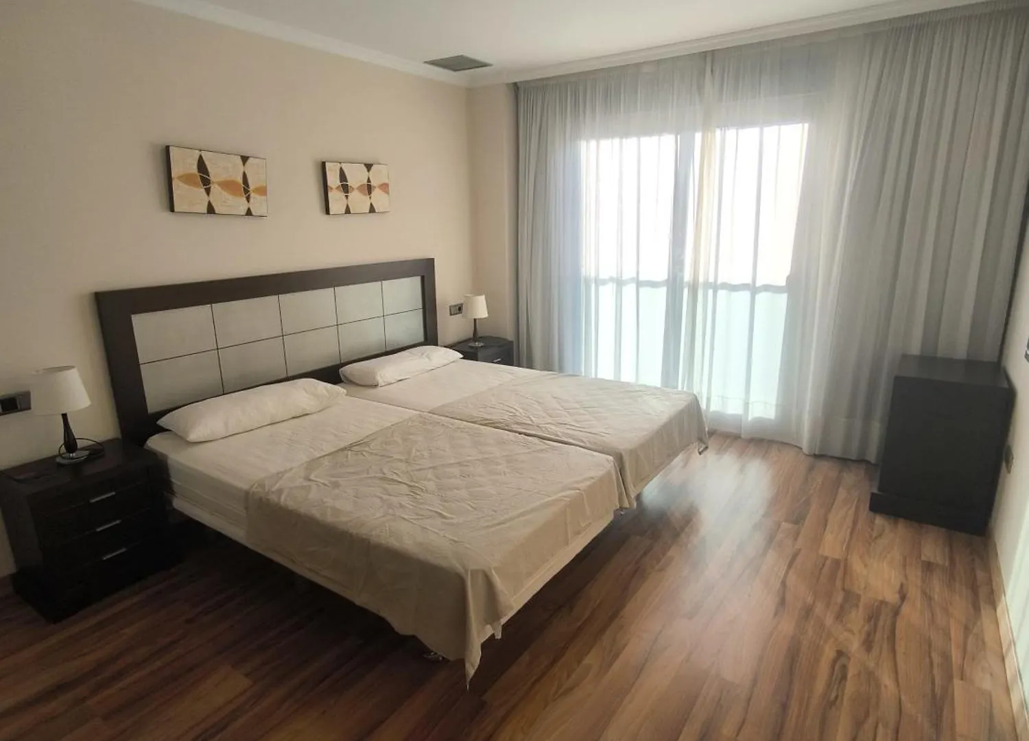 Apartment Family Spacious Apartment, Terrace, Kitchen, City View, Free Parking And Wifi Benalmadena Spain