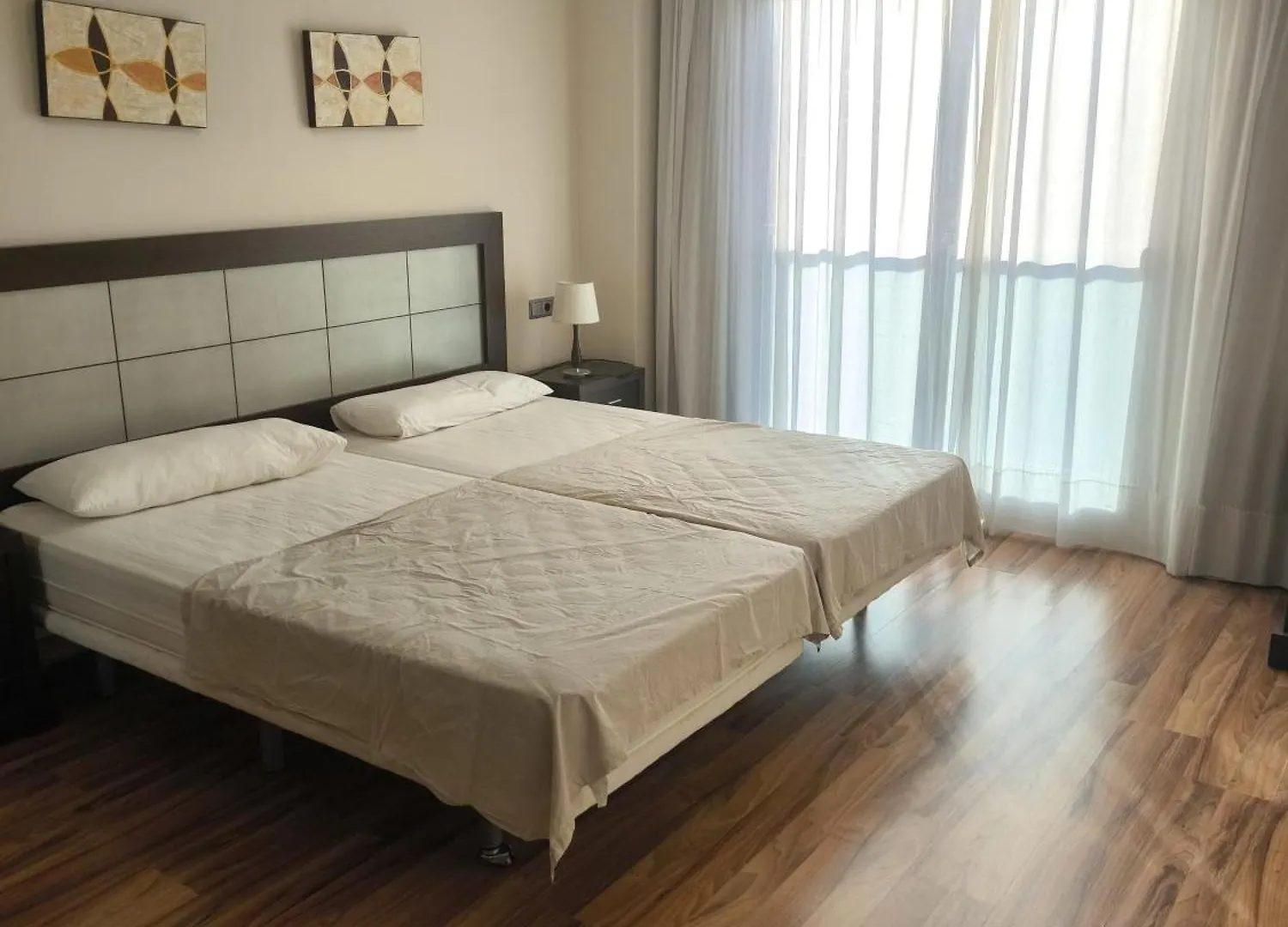 Family Spacious Apartment, Terrace, Kitchen, City View, Free Parking And Wifi Benalmadena Spain